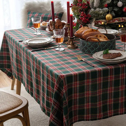 Festive Check – Christmas Themed Tablecloth for Joyous Gatherings