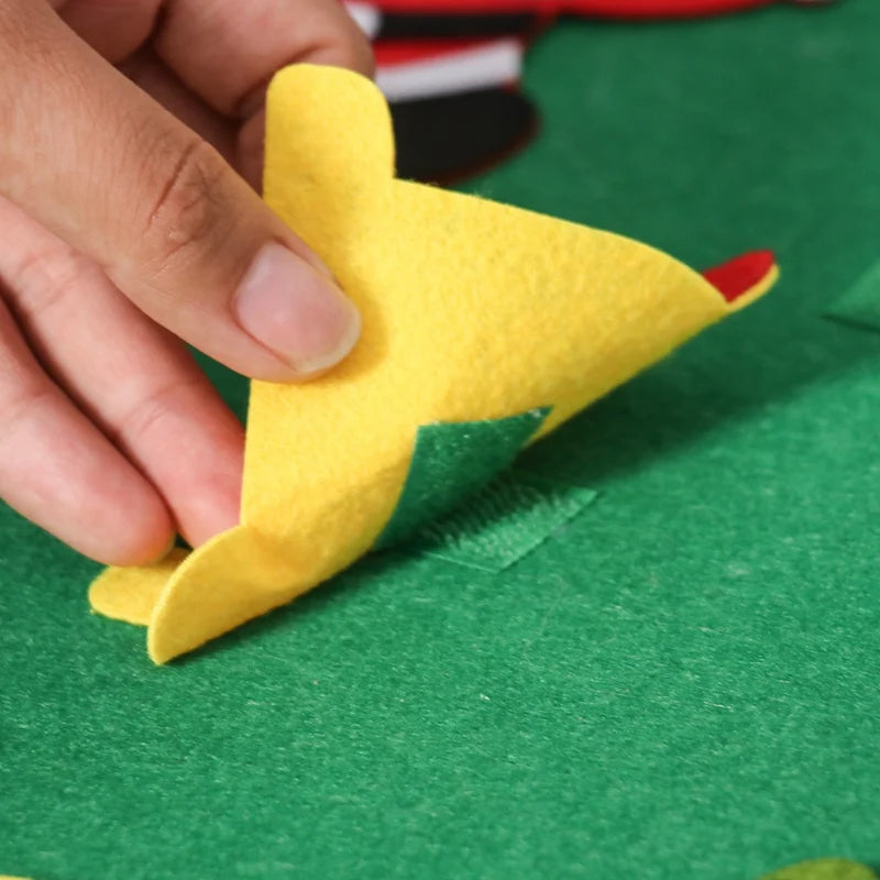 Magic Felt Christmas Tree – Creative Holiday Play