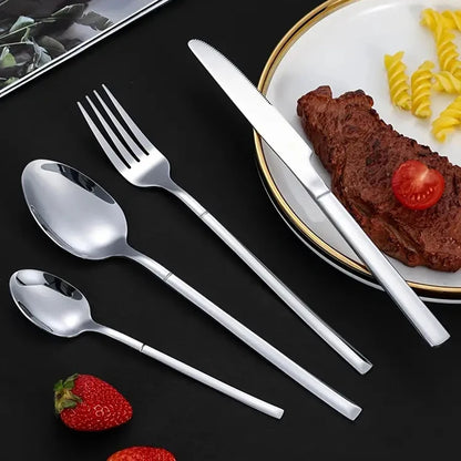 Silver Elegance – Exquisite Stainless Steel Cutlery Set for Gourmet Dining