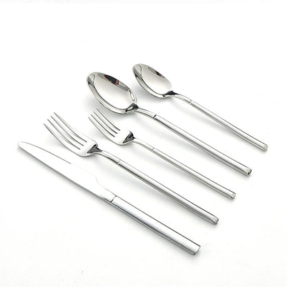 Silver Elegance – Exquisite Stainless Steel Cutlery Set for Gourmet Dining